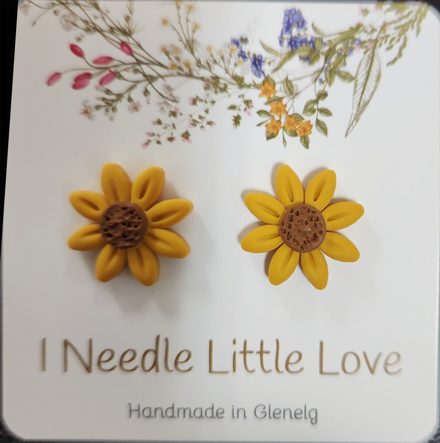 I Needle Little Love - Stud Earrings Floral