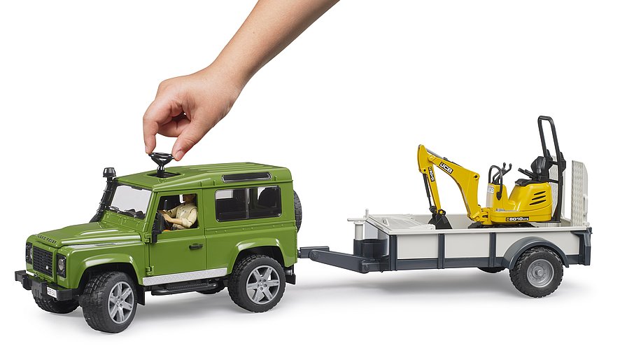 Bruder - Land Rover Defender with Trailer, JCB Excavator and Man